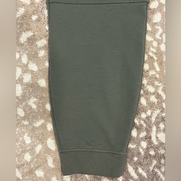 Lululemon Joggers - Picture 6 of 6